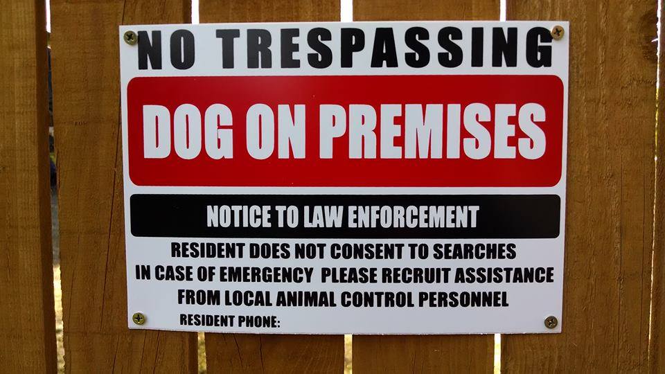 The Official Protectmypooch.com Sign